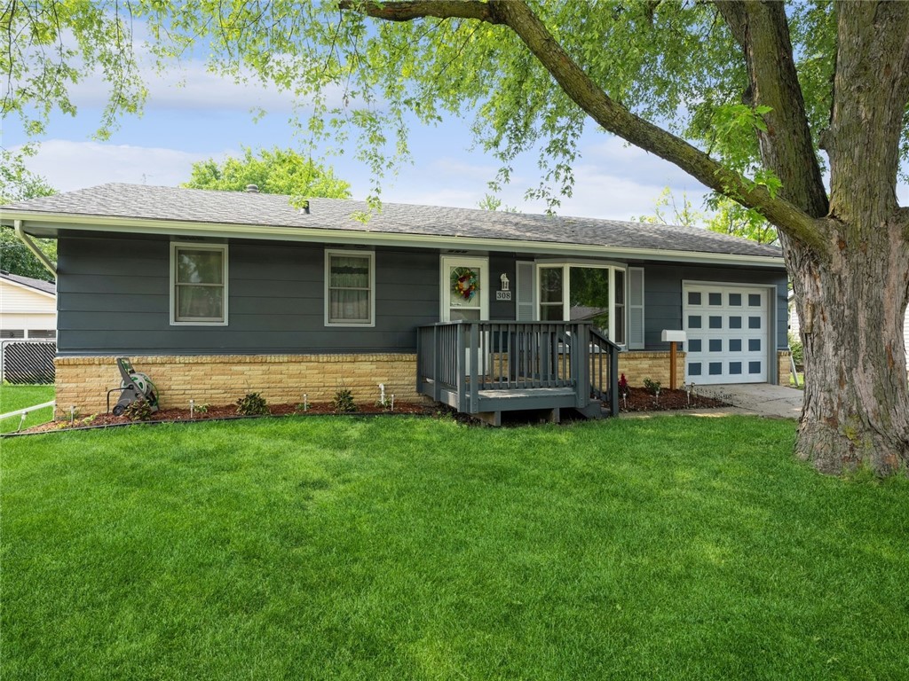 11th St, Altoona, IA 50009