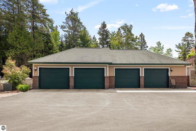 5343 Michibay Dr, House other with 5 bedrooms, 4 bathrooms and null parking in Manistique MI | Image 7