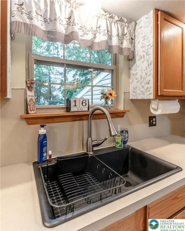 3195 Audubon St, House other with 4 bedrooms, 2 bathrooms and null parking in Palmer Twp PA | Image 10