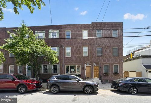 2336 Aspen St, PHILADELPHIA, PA, 19130-2502 | Card Image