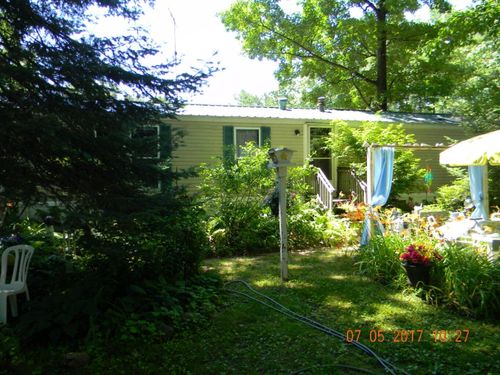 11670 Thrush Dr, Lakeview, MI, 48850-9760 | Card Image