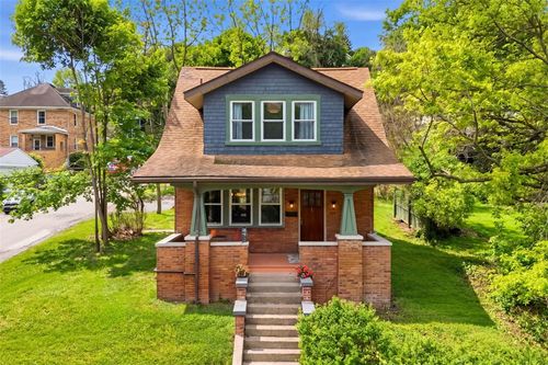 31 Pine St, Etna, PA, 15223-1918 | Card Image