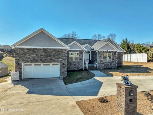 1322 Houston Springs Rd, Greenback, TN, 37742-4486 | Card Image