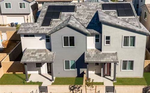 289 Shoveler, Irvine, CA, 92618-5926 | Card Image