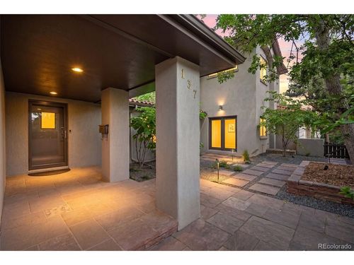 137 Dahlia St, Denver, CO, 80220-6309 | Card Image