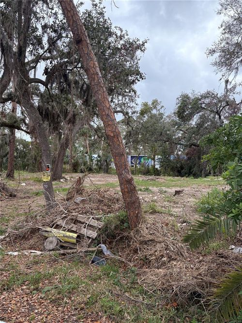 1622 51st Ave E, BRADENTON, FL, 34203-3717 | Card Image