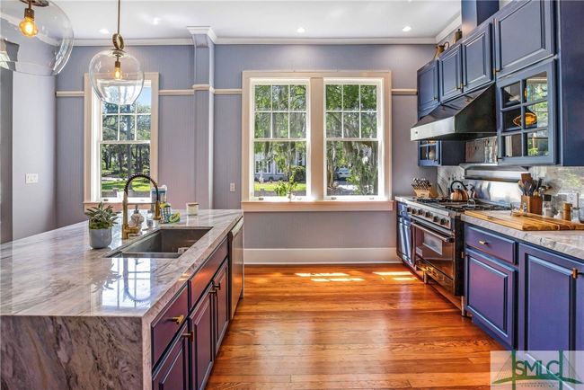 624 E Victory Dr, House other with 8 bedrooms, 5 bathrooms and null parking in Savannah GA | Image 15