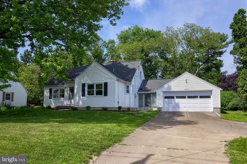 49 Wabank Rd, MILLERSVILLE, PA, 17551-2025 | Card Image