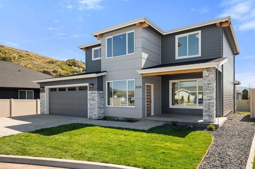 20218 E 10th Ct, Spokane Valley, WA, 99016-7761 | Card Image