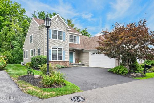 7 Tennyson Cmn, Bethlehem, NY, 12159 | Card Image