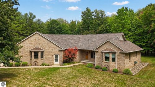 5785 W Isabella Road, Greendale, MI, 48858 | Card Image