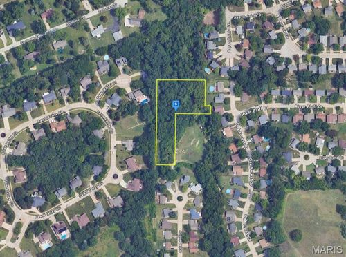 37 Oak Bend Ln, Saint Peters, MO, 63376-3611 | Card Image