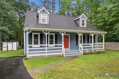4521 Hunters Landing Dr, Chesterfield, VA, 23832-7082 | Card Image