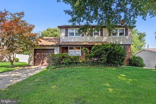 114 Ramblewood Pkwy, MOUNT LAUREL, NJ, 08054-2316 | Card Image