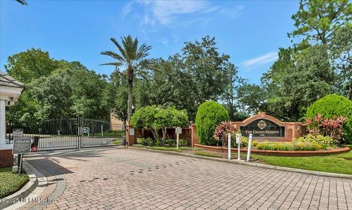 1516-13810 Sutton Park Dr N, JACKSONVILLE, FL, 32224-4237 | Card Image