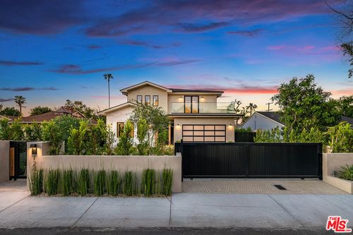 12427 Cumpston St, Valley Village, CA, 91607-1608 | Card Image