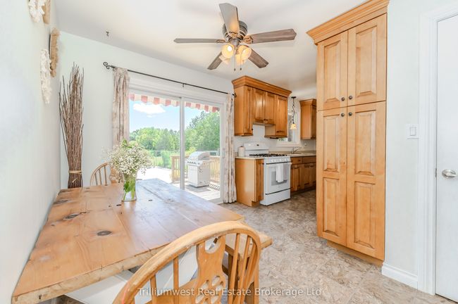 21 Emma St, House other with 3 bedrooms, 2 bathrooms and 4 parking in Princeton ON | Image 14