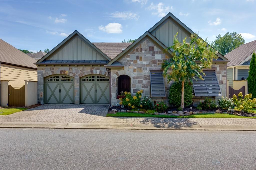 Batten Board Way, Woodstock, GA 30189