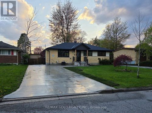 1155 Portland St, London, ON, N5V2L2 | Card Image