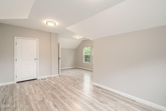 101 Saunders Ct, House other with 3 bedrooms, 2 bathrooms and null parking in Louisville KY | Image 15