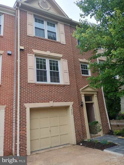1220 Quaker Hill Dr, ALEXANDRIA, VA, 22314-4757 | Card Image