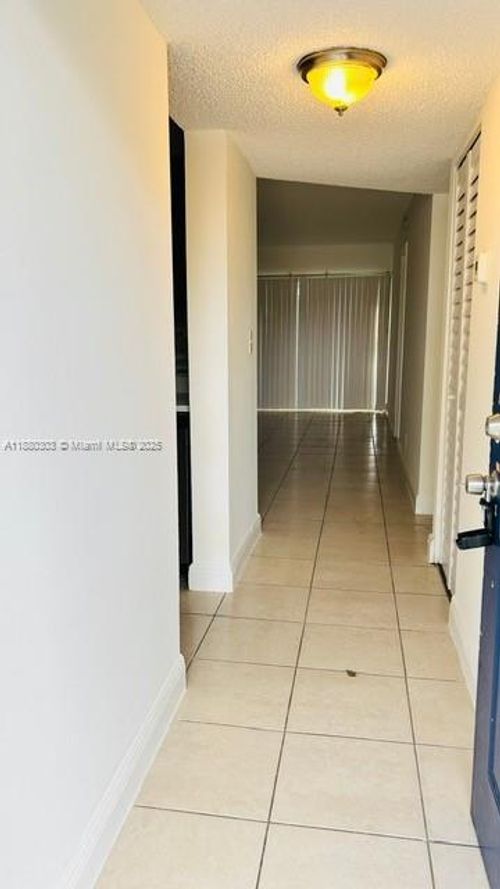 apt-206-8560 N Sherman Cir, Miramar, FL, 33025-2160 | Card Image