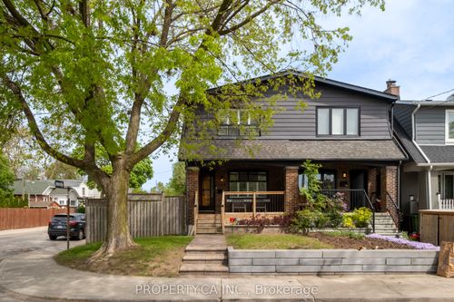 124 Milverton Boulevard, East York, ON, M4J1V1 | Card Image