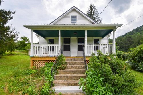 8580 Blacksburg Rd, Catawba, VA, 24070-3002 | Card Image