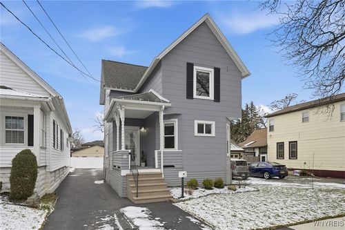 61 5th Ave, North Tonawanda, NY, 14120-6617 | Card Image