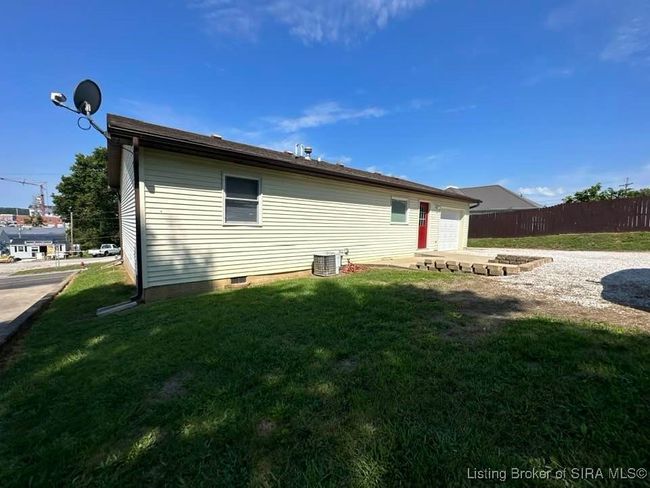 114 Ne 3 Rd St, Home with 3 bedrooms, 1 bathrooms and null parking in Paoli IN | Image 19