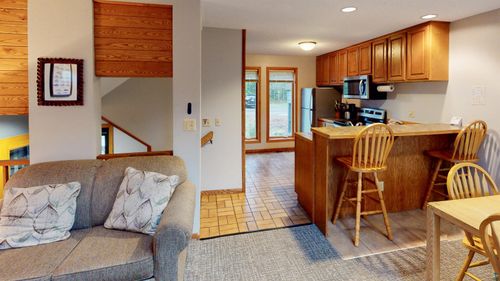 526-526 Moose Mountain Dr, Lutsen, MN, 55612 | Card Image