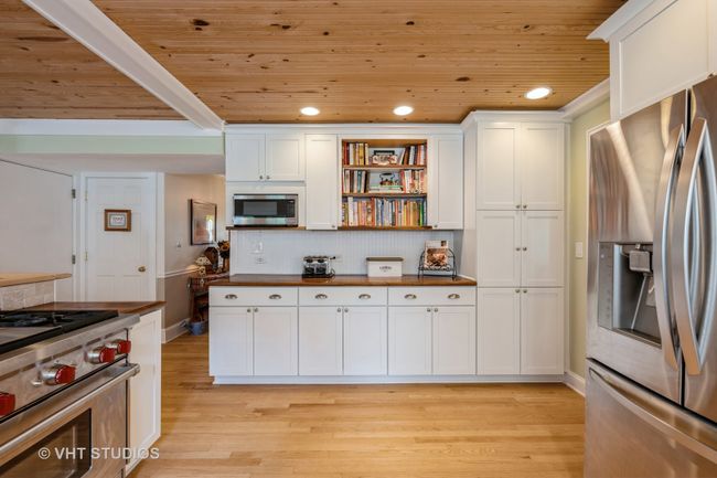 1810 Hunters Ln, House other with 4 bedrooms, 3 bathrooms and 8 parking in Spring Grove IL | Image 16