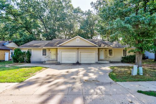 508512 Quarterline Road, Muskegon, MI, 49442 | Card Image