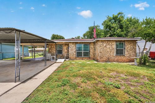 115 Carmen Pl, San Antonio, TX, 78207-7416 | Card Image