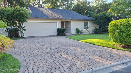 10579 Castlebrook Dr, JACKSONVILLE, FL, 32257-6479 | Card Image