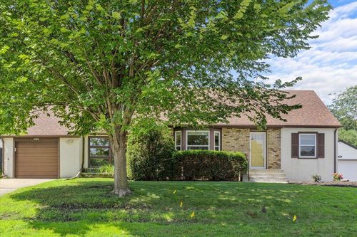 1849 Tatum St, Falcon Heights, MN, 55113-5513 | Card Image