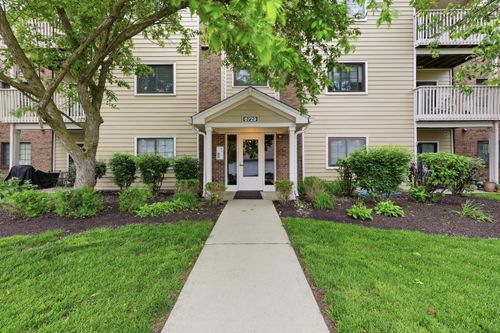 102-6729 Meadow Creek Drive Drive, Columbus, OH, 43235 | Card Image