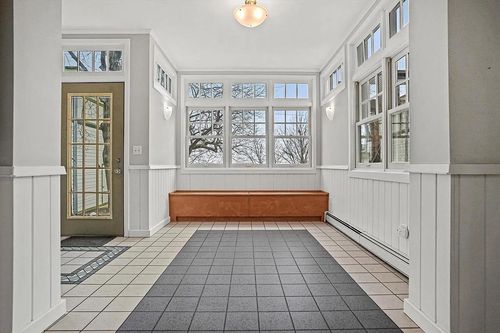 2906 Lakeland Ave, Madison, WI, 53704-5831 | Card Image