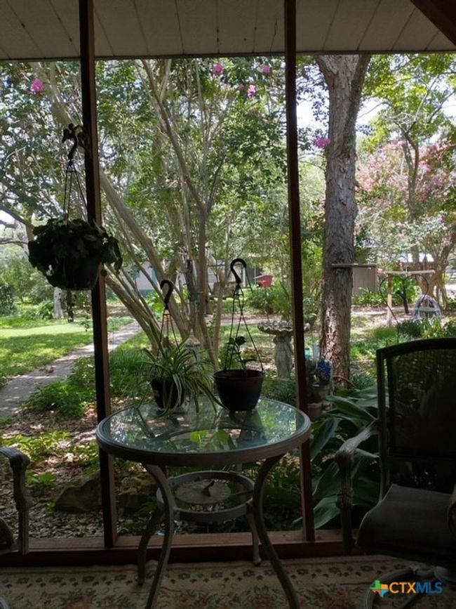1037 Noll Rd, House other with 3 bedrooms, 3 bathrooms and null parking in Meyersville TX | Image 11