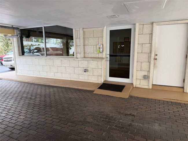 secure entry | Image 40