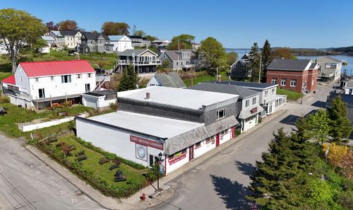 41 Water Street, Lubec, ME, 04652 | Card Image
