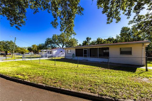 202 - 204 Orangeview Lane, LAKELAND, FL, 33803 | Card Image