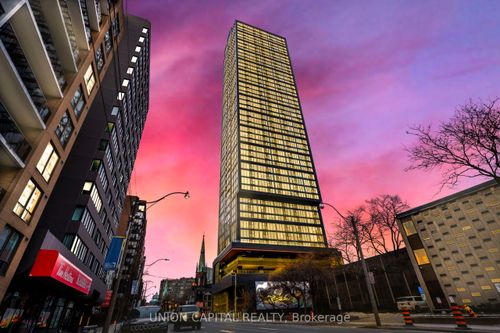 1612-319 Jarvis St, Toronto, ON, M5B0C8 | Card Image