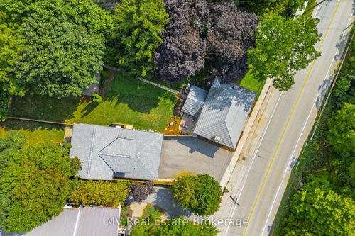 377 Geddes St, Elora, ON, N0B1S0 | Card Image