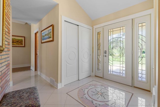 4 W Shore Rd, House other with 3 bedrooms, 4 bathrooms and null parking in NORTH OAKS MN | Image 11