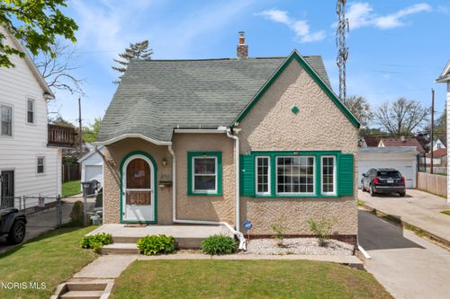 3711 Sherbrooke Rd, Toledo, OH, 43613-5020 | Card Image