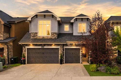 138 Ascot Cres Sw, Calgary, AB, T3H0V1 | Card Image