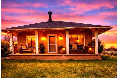 393 Center St, Springville, UT, 84663-1247 | Card Image