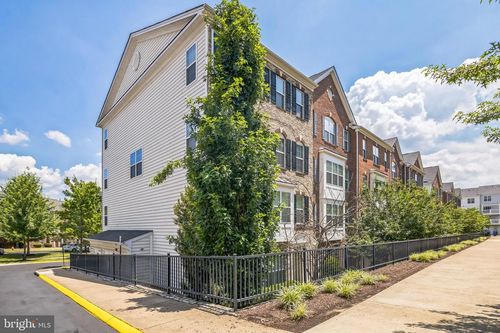 2259 Kew Gardens Dr, WOODBRIDGE, VA, 22191-6600 | Card Image
