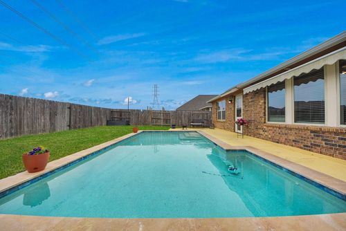 19418 Tobiano Park Dr, Tomball, TX, 77377-2739 | Card Image